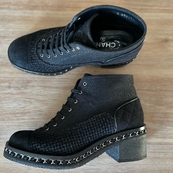 CHANEL CC chain mixed media ankle boots size 41 - Picture 2 of 11